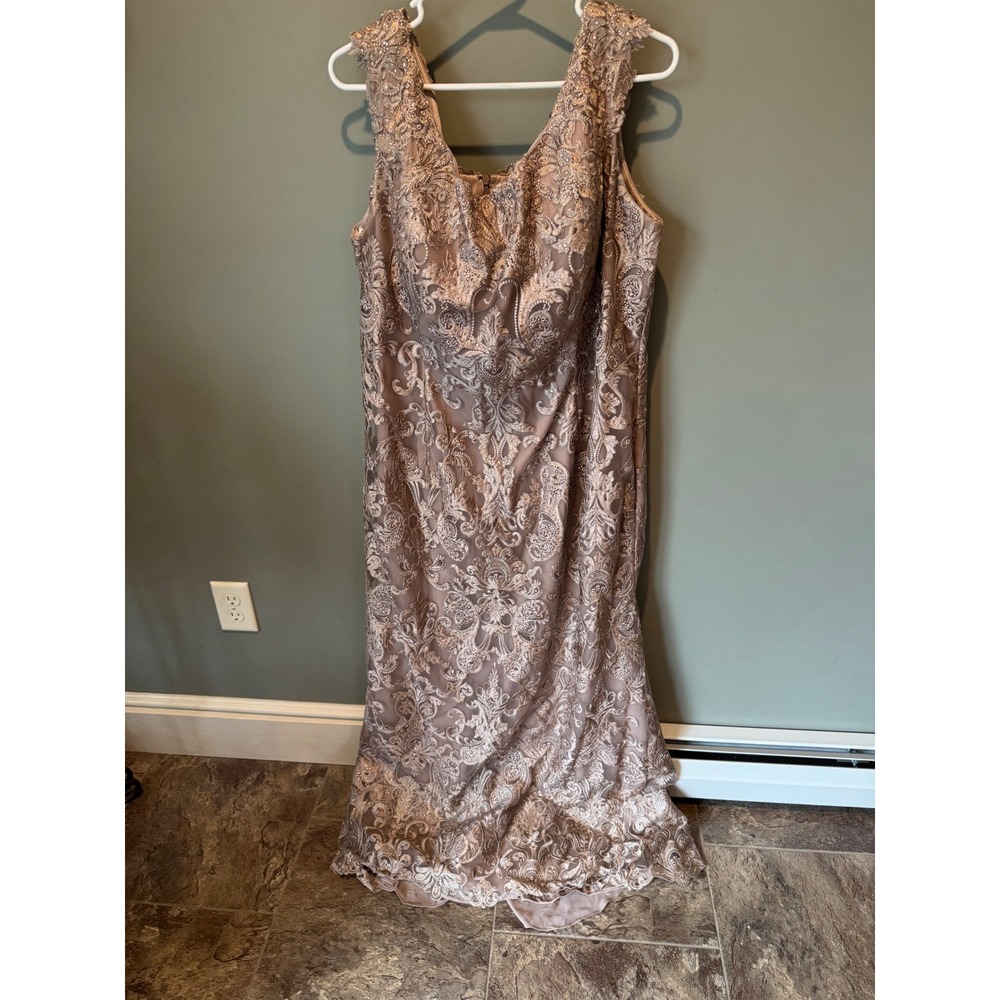 Mother of the Bride Wedding Guest Dress Women 22W Montage by Mon Cheri Lace Gown